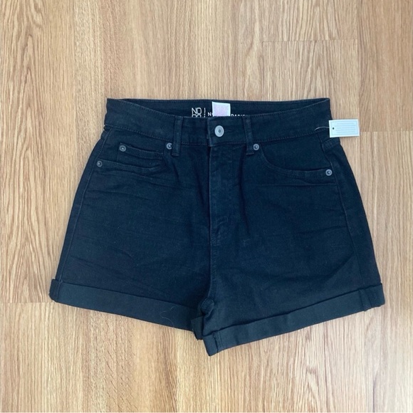 No Boundaries Black Denim Shorts Womens Size 7 Juniors High Rise Cuffed NWT - Picture 2 of 6